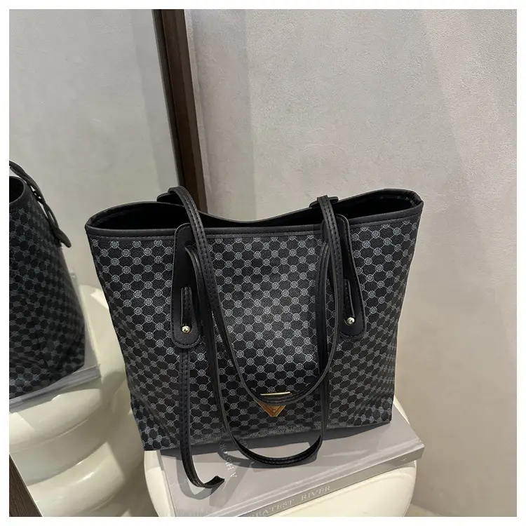 2025 Spring Tote Bag Large Capacity Portable Stylish Underarm Shoulder Bag — feature 22