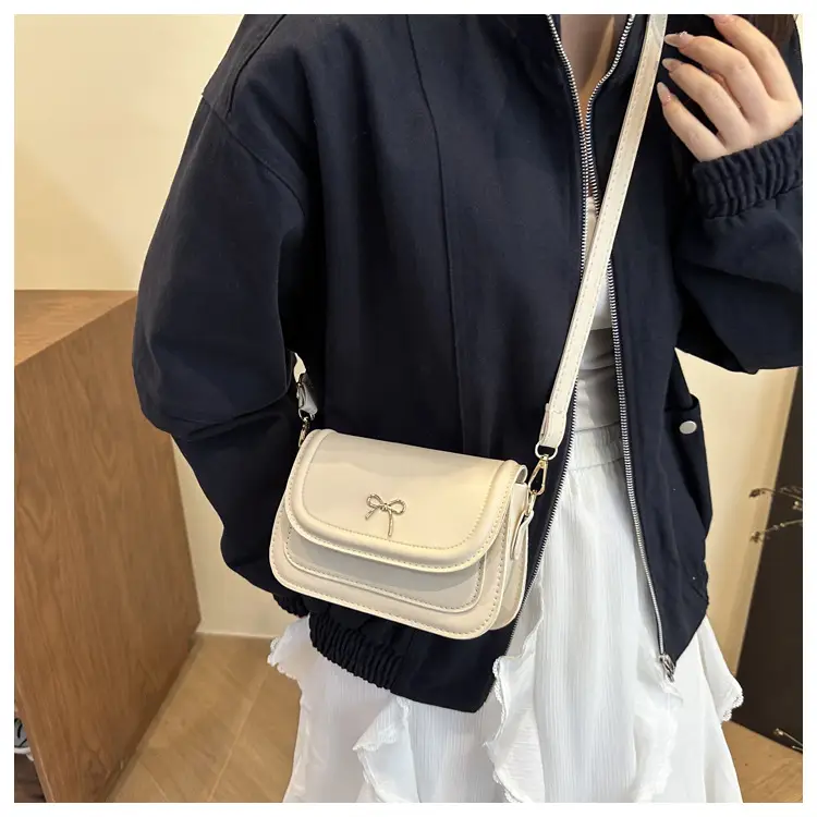 Korean Bow Shoulder Bag Brown 2025 — feature 13
