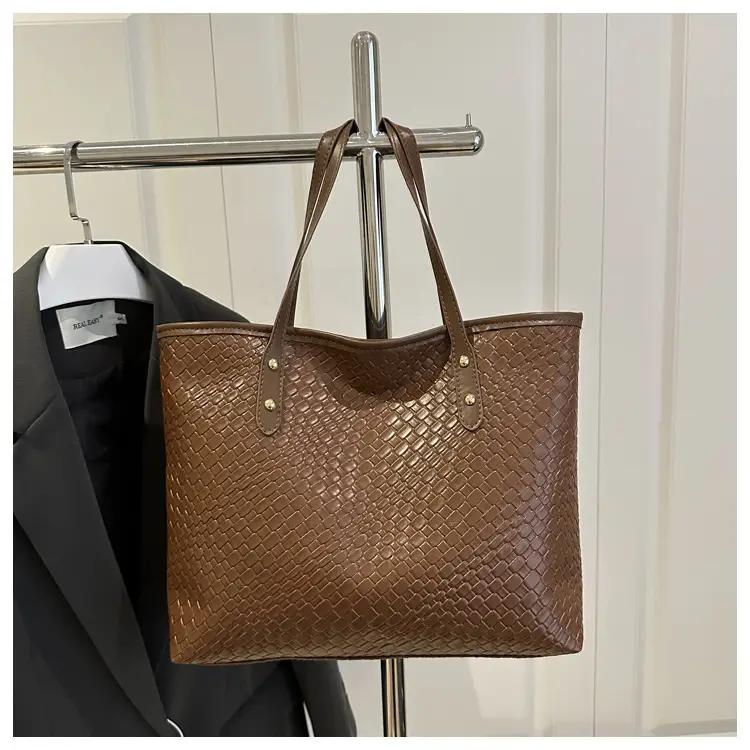 Women's Underarm Bag 2025 New High-End Western Style — feature 30