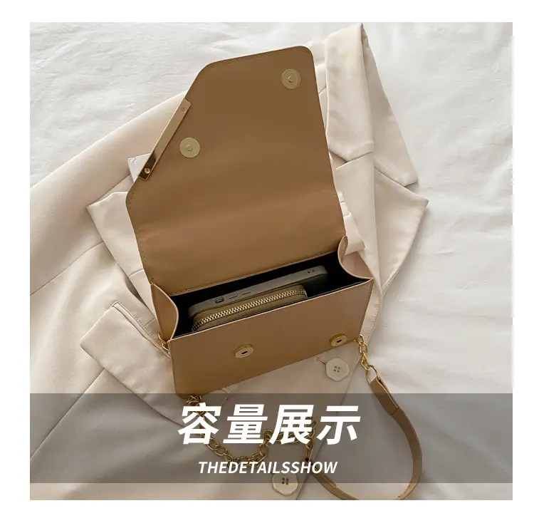 Small Floral Crossbody Bag with Gold Chain — feature 5