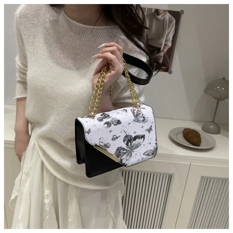 Small Floral Crossbody Bag with Gold Chain — feature 9