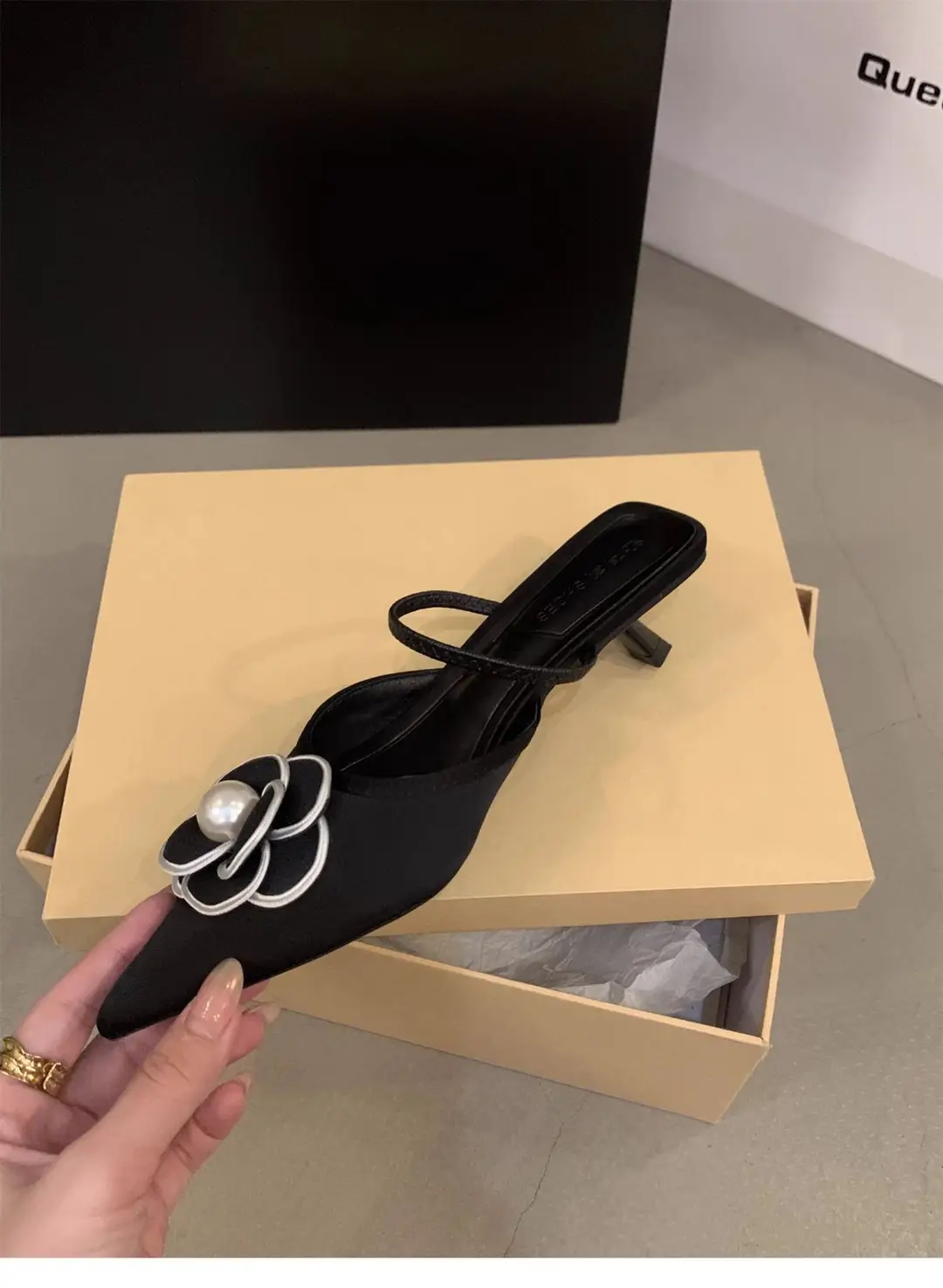2026 New Summer Style Chanel-Inspired Half-Slipper Shoes, French-Style Retro Closed-Toe Half-Mules for Women — feature 15