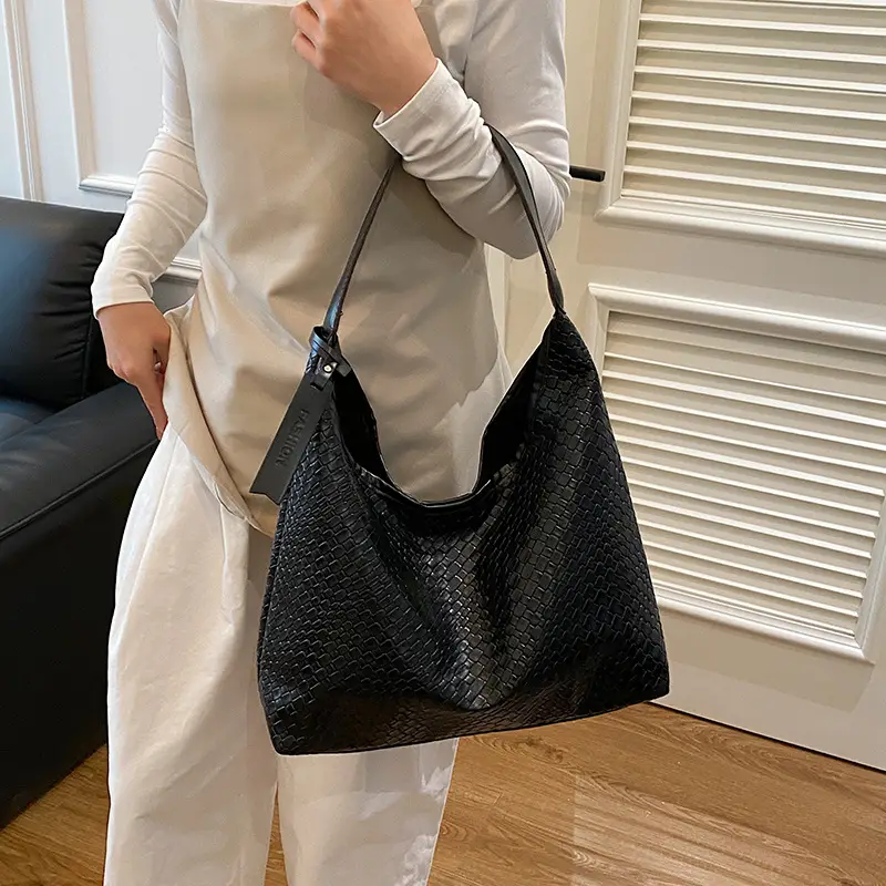 Women's Beige Leather Shoulder Bag Large Capacity 2025 - Image 7