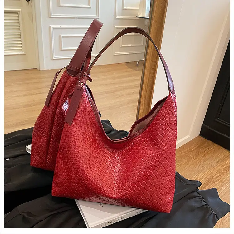 2025 Spring Woven Shoulder Bags Large Capacity Commuter Tote — feature 27