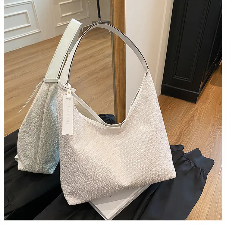 2025 Spring Woven Shoulder Bags Large Capacity Commuter Tote — feature 30