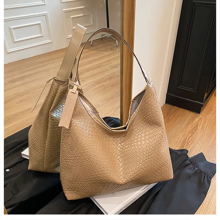 2025 Spring Woven Shoulder Bags Large Capacity Commuter Tote — feature 32