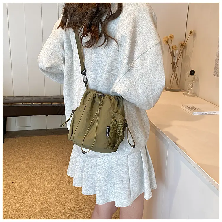 Black Nylon Crossbody Bag for Women Large Capacity — feature 26