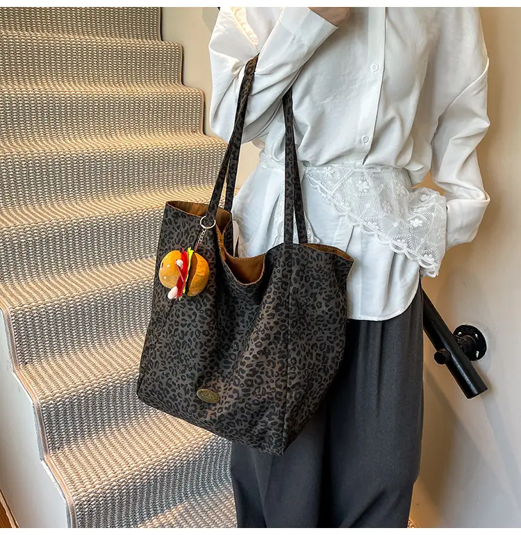 2025 Leopard Print Large Tote Bag Women's Canvas Shoulder Bag — feature 18