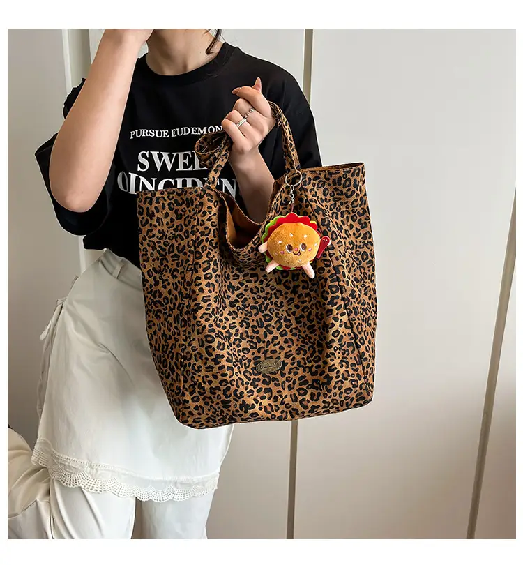 2025 Leopard Print Large Tote Bag Women's Canvas Shoulder Bag — feature 2