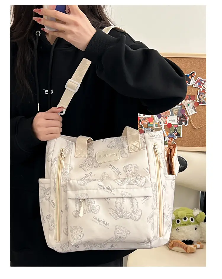 2024 New Vintage Bear Tote Bag with Long Strap — feature 13