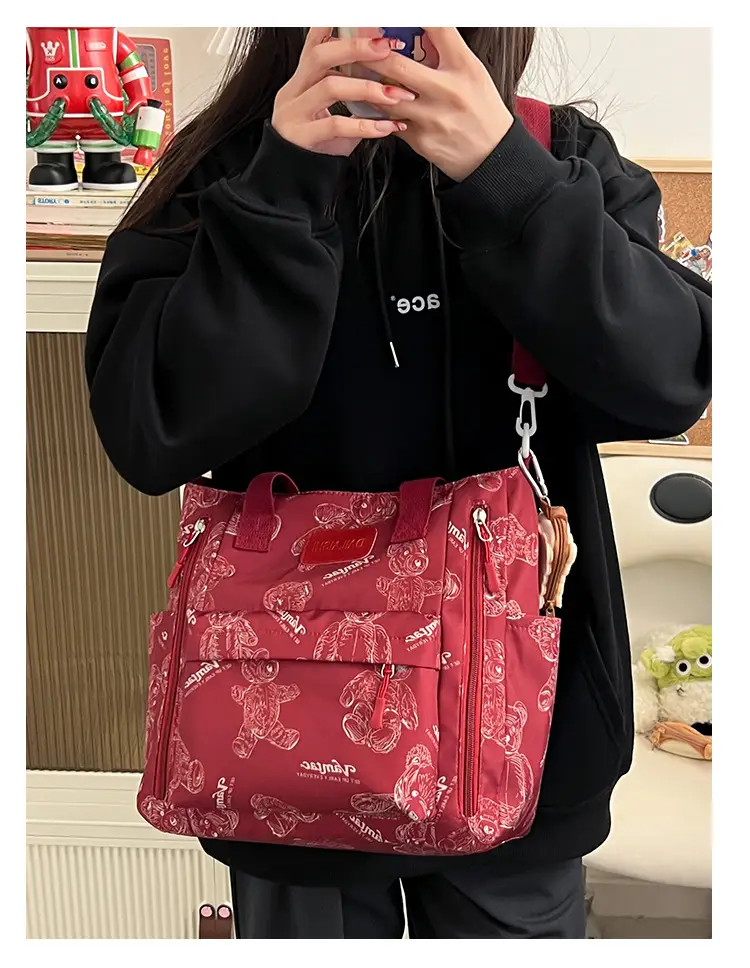 2024 New Vintage Bear Tote Bag with Long Strap — feature 17