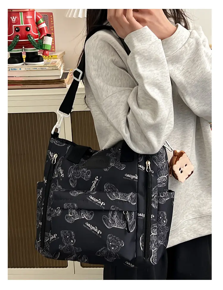 2024 New Vintage Bear Tote Bag with Long Strap — feature 19