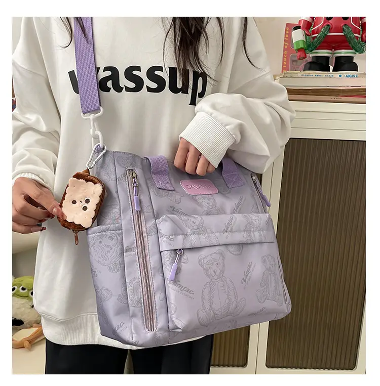 2024 New Vintage Bear Tote Bag with Long Strap — feature 23