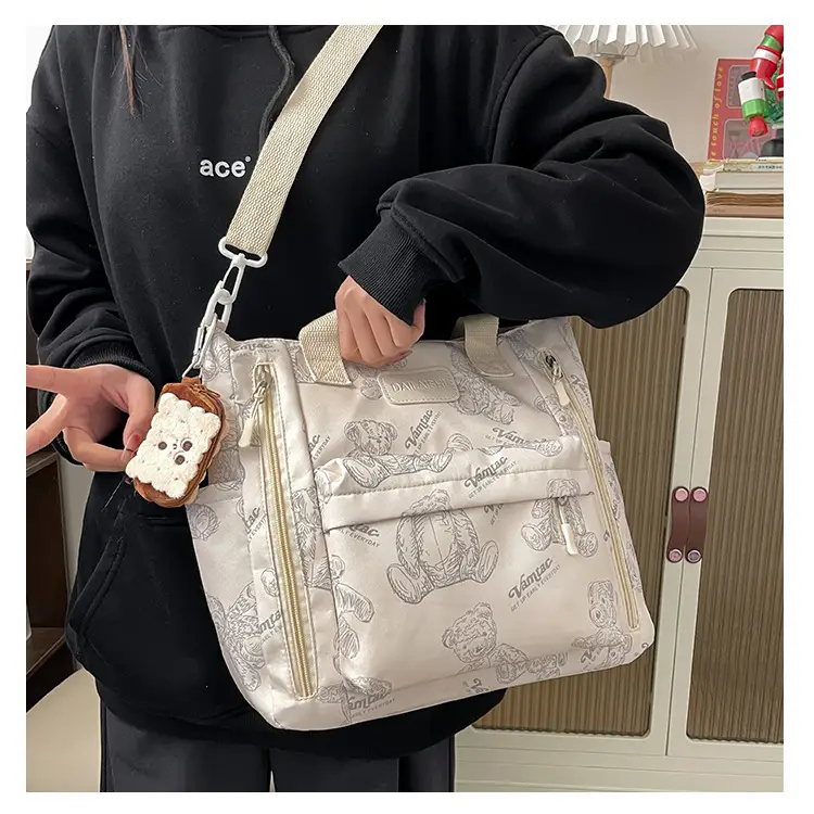 2024 New Vintage Bear Tote Bag with Long Strap — feature 24