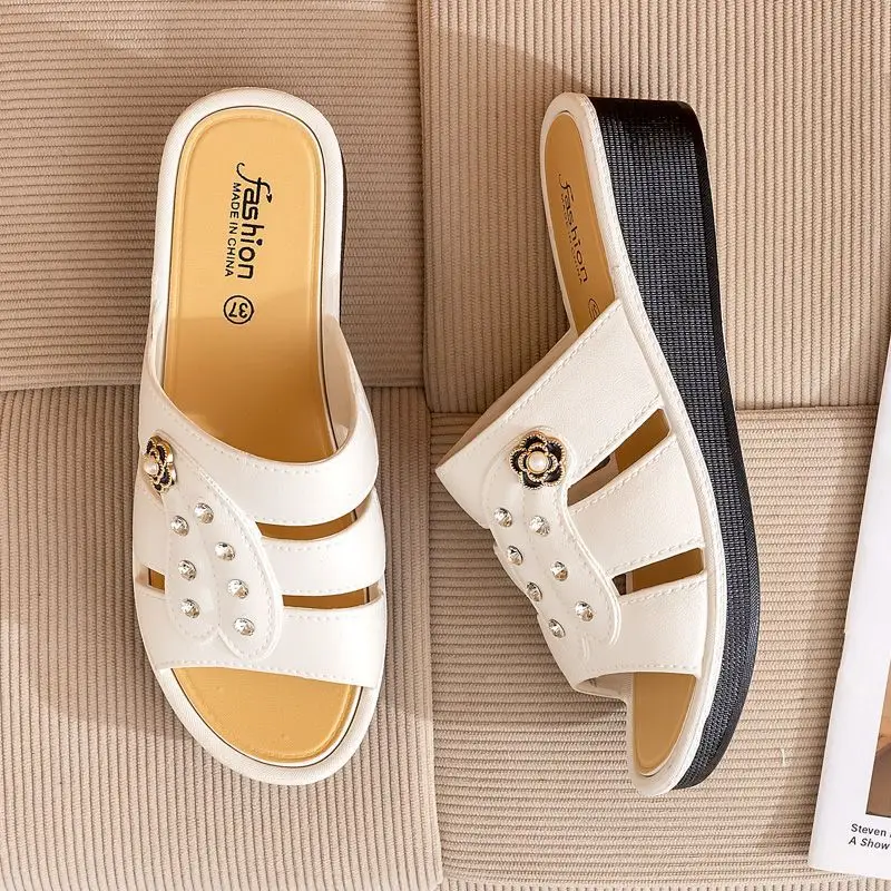High-Heeled Women's Slippers 25 Summer New Style Wedge Heel Ultra-High Heel Thick Sole Hollow Anti-Slip Fashionable Mom Slippers Factory Wholesale — feature 15