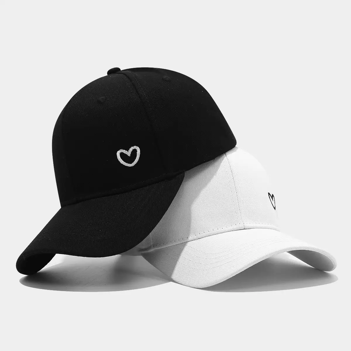 Black Heart Embroidered Baseball Cap for Men Women - Image 4