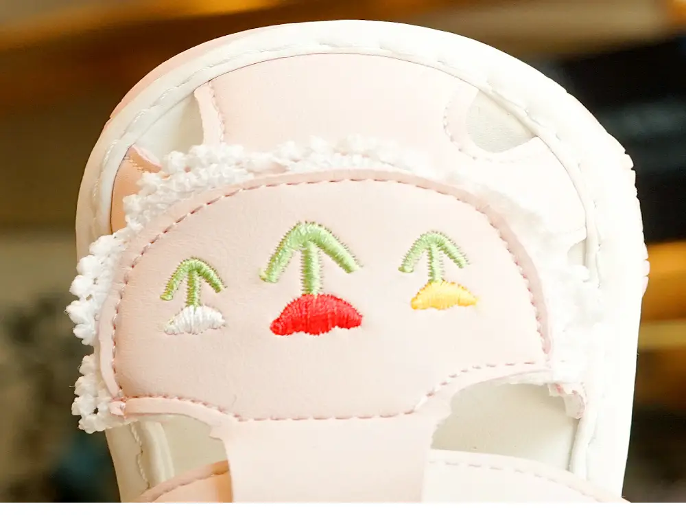 Pink Heart Toddler Sandals 1-2 Years Non-Slip Sole — feature 1