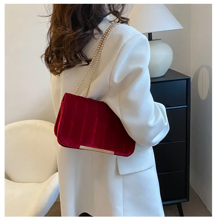 Velvet Square Bag for Women Red Chain Shoulder — feature 18