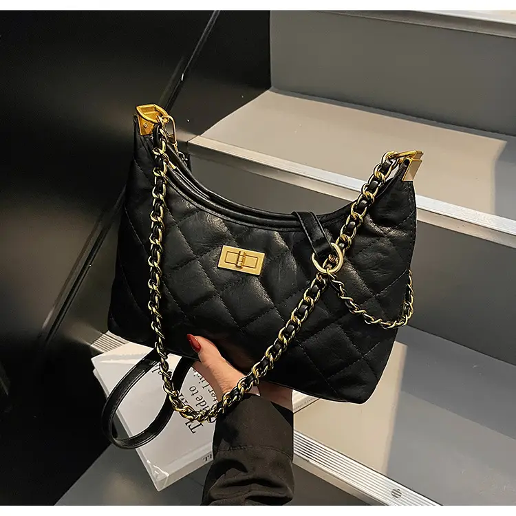 Vintage Rhombic Chain Tote Bag Women 2025 New Commute — feature 13