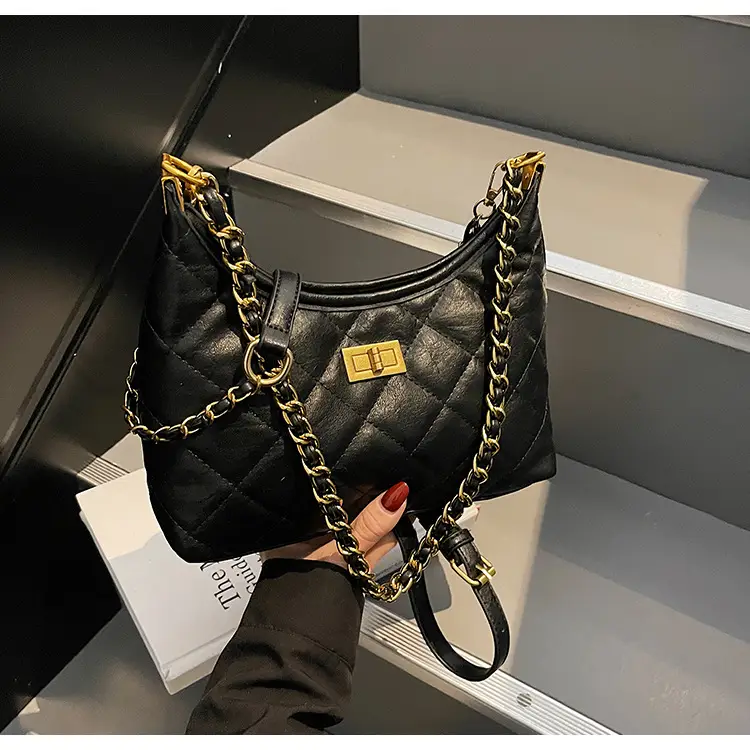 Vintage Rhombic Chain Tote Bag Women 2025 New Commute — feature 14