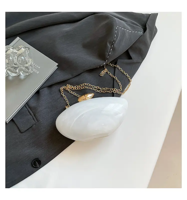 Oval Gold Acrylic Evening Bag for Women — feature 2