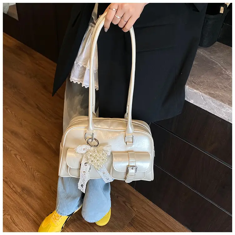 Korean Style Women's Leather Shoulder Bag 2026 — feature 20