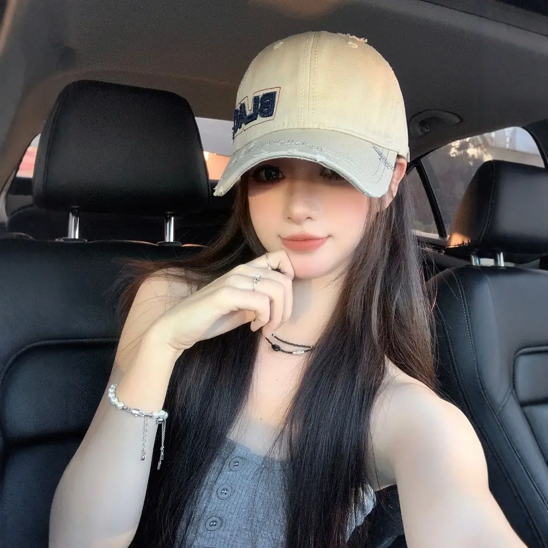 Korean Embroidered Black Letter Cap All Match - Image 8
