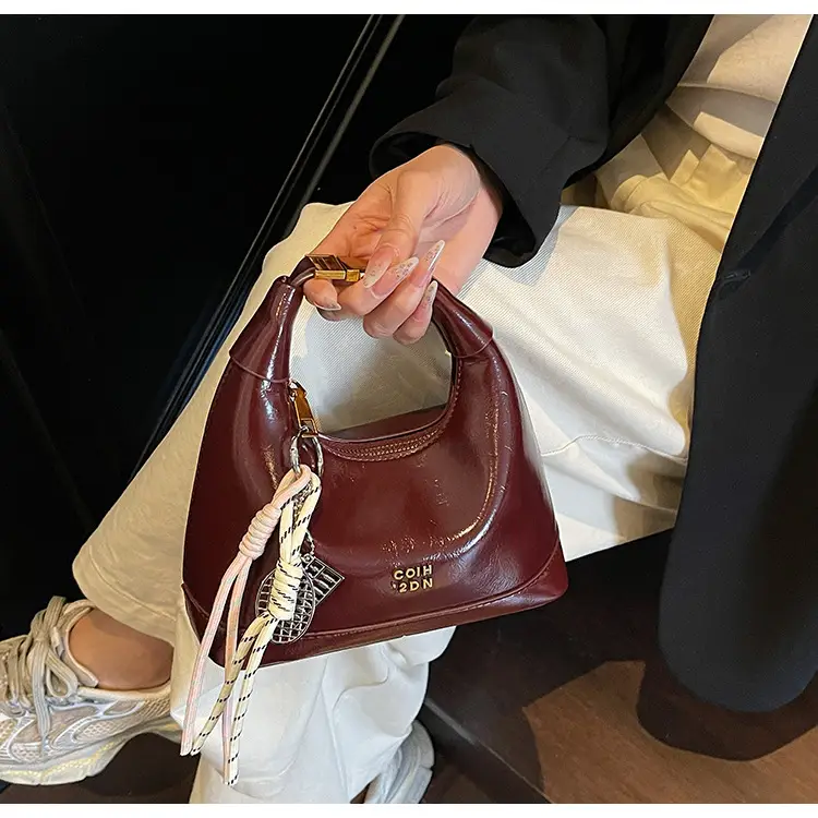 Women Crossbody Bag Retro Style 2025 Casual Leather — feature 16
