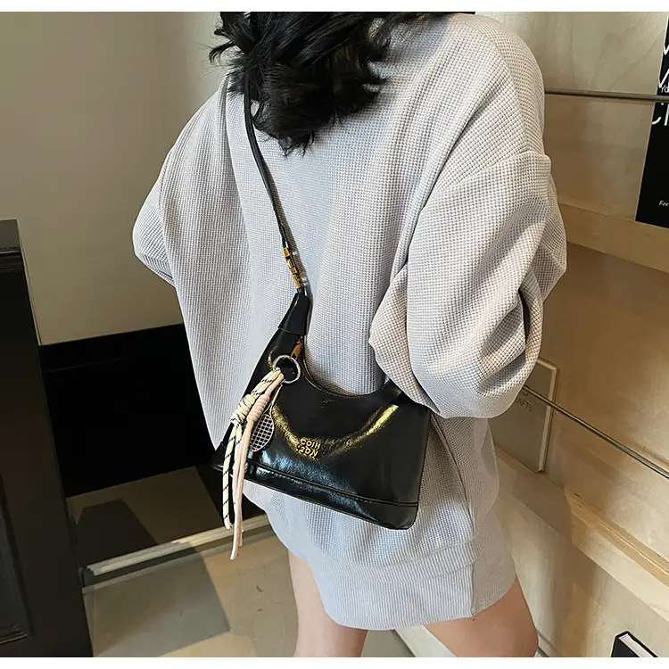 Women Crossbody Bag Retro Style 2025 Casual Leather — feature 25