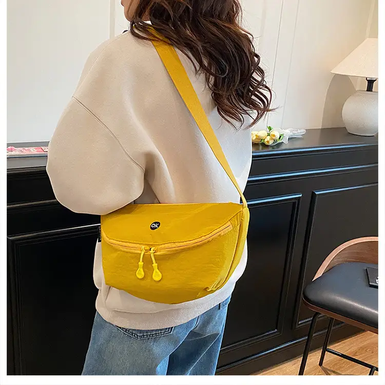 Women's Crossbody Bag Beige 2025 New Style — feature 17
