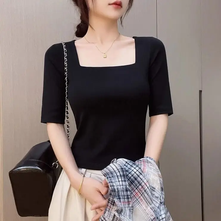 Black Mid-sleeve T-shirt Women's 2025 Summer New Design Sense French Square Neck Shoulder Slimming Half-sleeve Base Top - Image 3