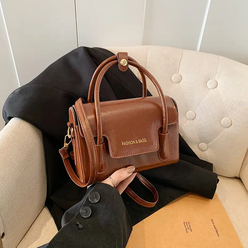 Red Minimalist Square Handbag for Women 2026 - Image 7
