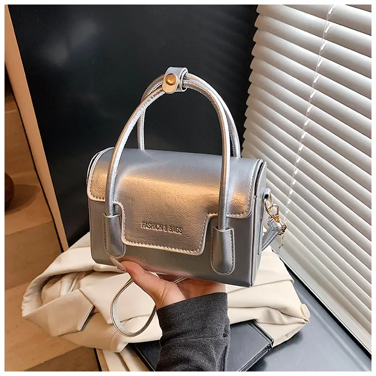 Red Minimalist Square Handbag for Women 2026 — feature 30