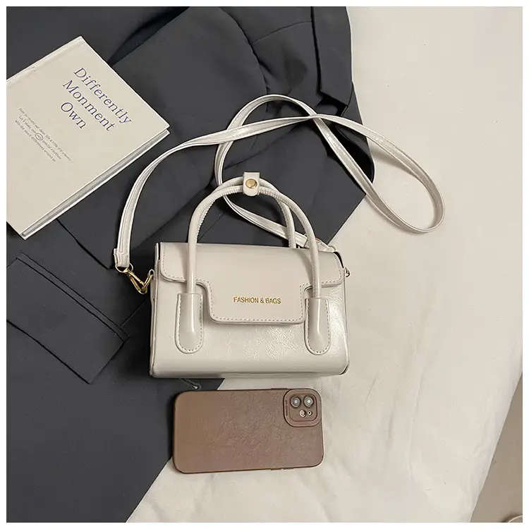 Red Minimalist Square Handbag for Women 2026 — feature 47