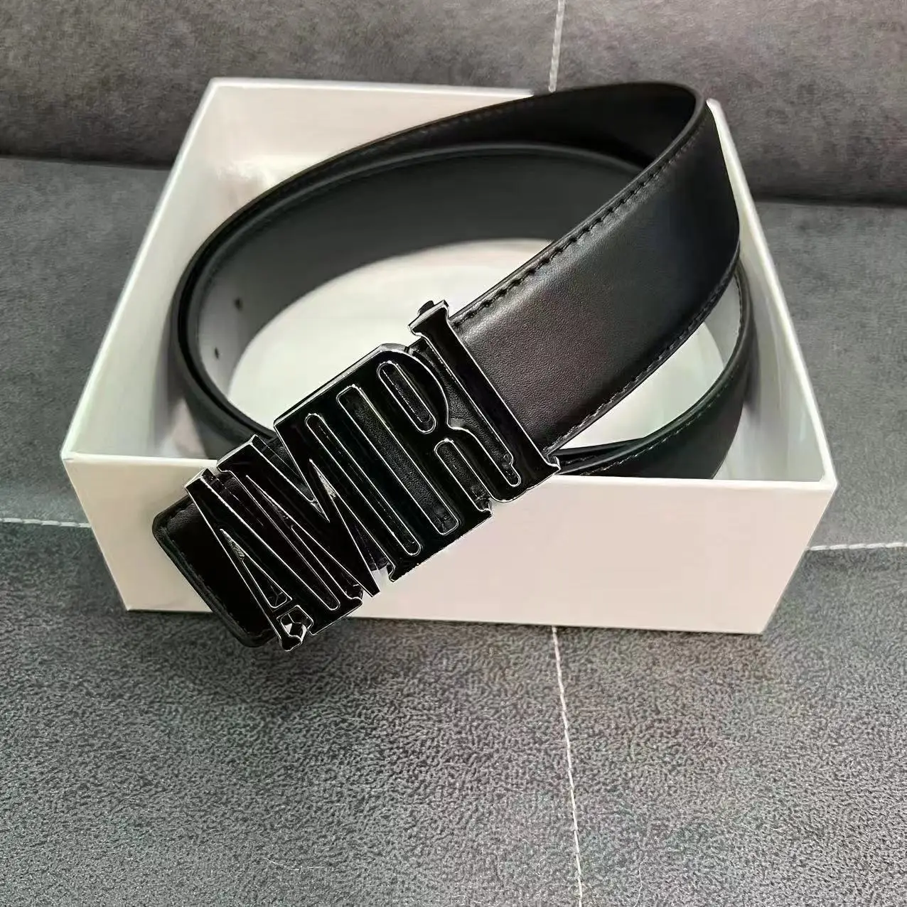 Men's Black Leather Belt with Gold Buckle - Image 6
