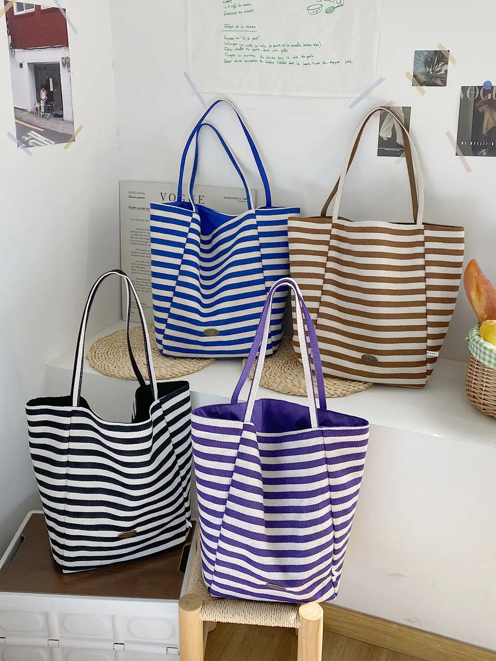 Retro Striped Nylon Shoulder Bag Large Capacity - Image 7