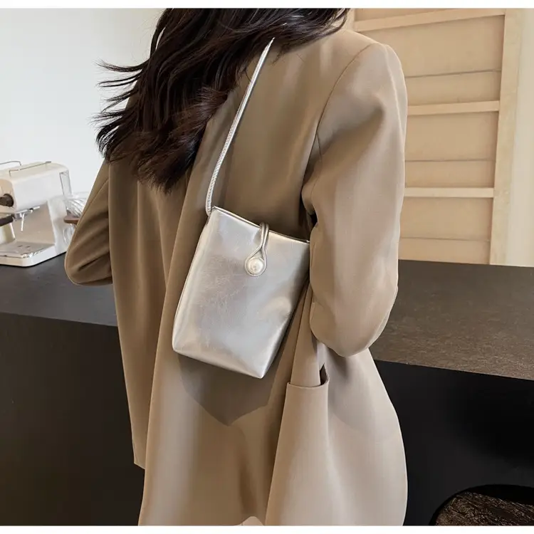 Black Crossbody Phone Bag Women 2025 Fashion — feature 17