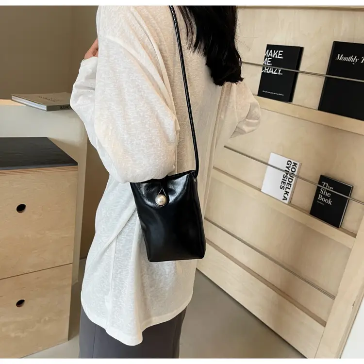 Black Crossbody Phone Bag Women 2025 Fashion — feature 24