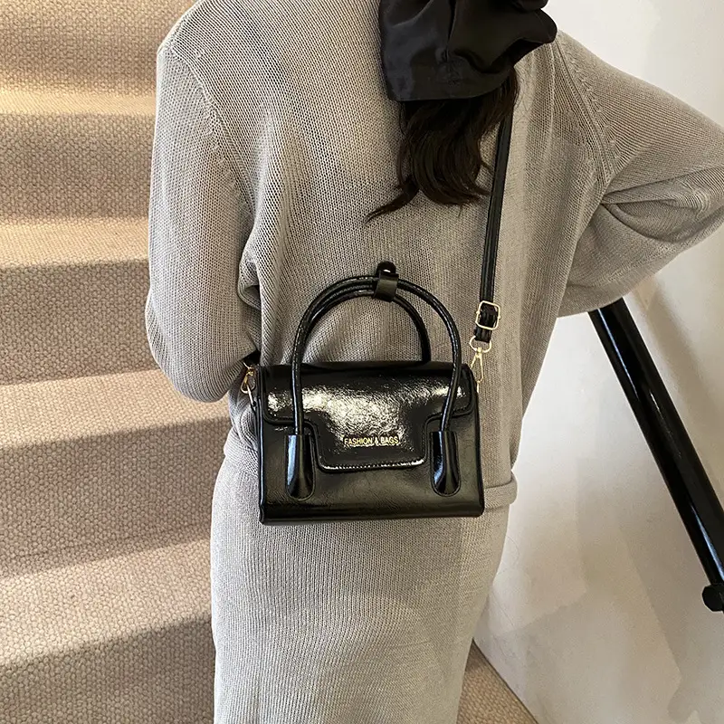 Silver Minimalist Shoulder Crossbody Bag for Women 2025 - Image 8