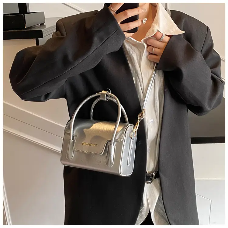 Silver Minimalist Shoulder Crossbody Bag for Women 2025 — feature 14