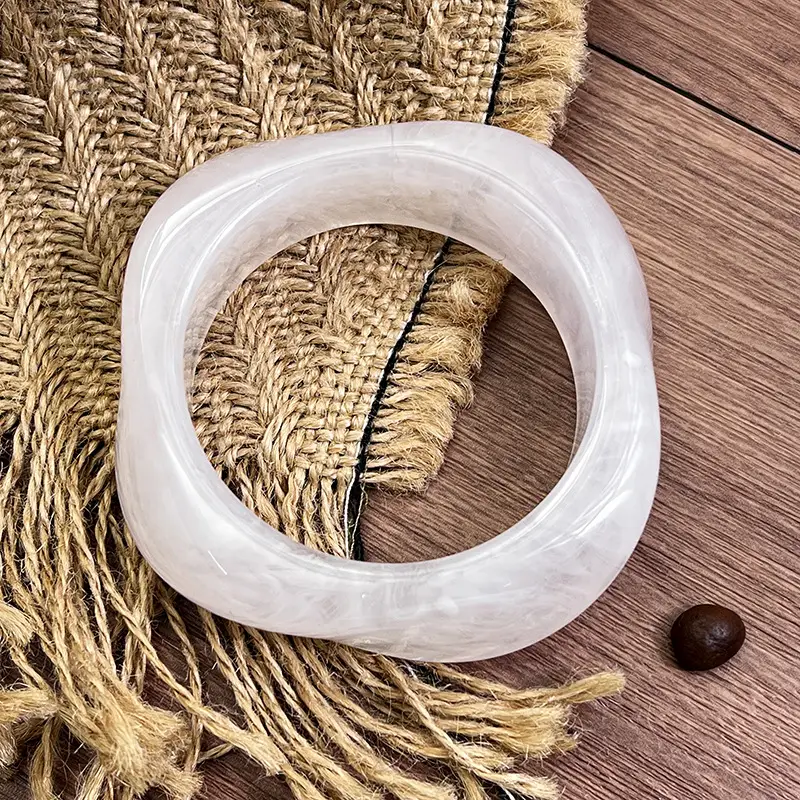 Women Gradient Resin Marble Bracelets Irregular Pattern Wide - Image 2