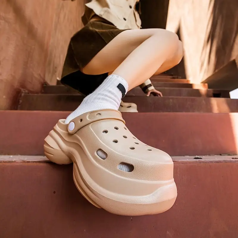 Eva Hole Shoes Women's Summer 2025 New Home Non-slip Dung Feeling Beach Thick Sole Outer Wear Sandals Women's Summer - Image 5