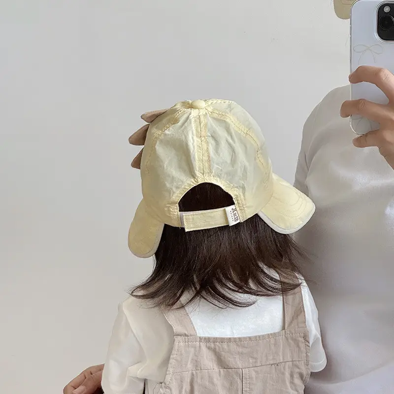 Baby's Cartoon Sun Hat with Dinosaur Design — feature 6