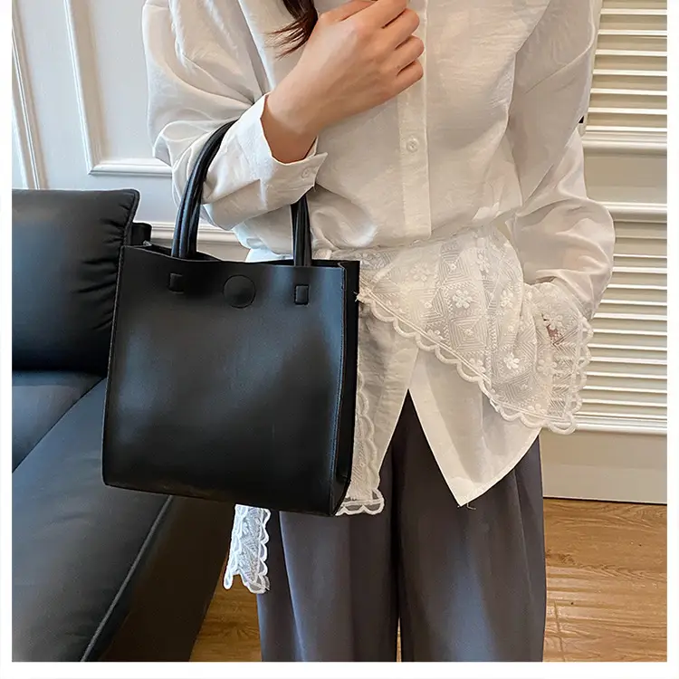 White Leather Shoulder Bag for Girls 2025 Spring — feature 11