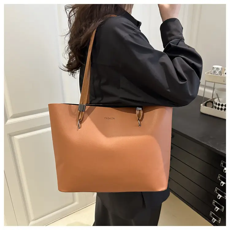 2025 Women's Leather Shoulder Tote Bag Brown Large Capacity — feature 13