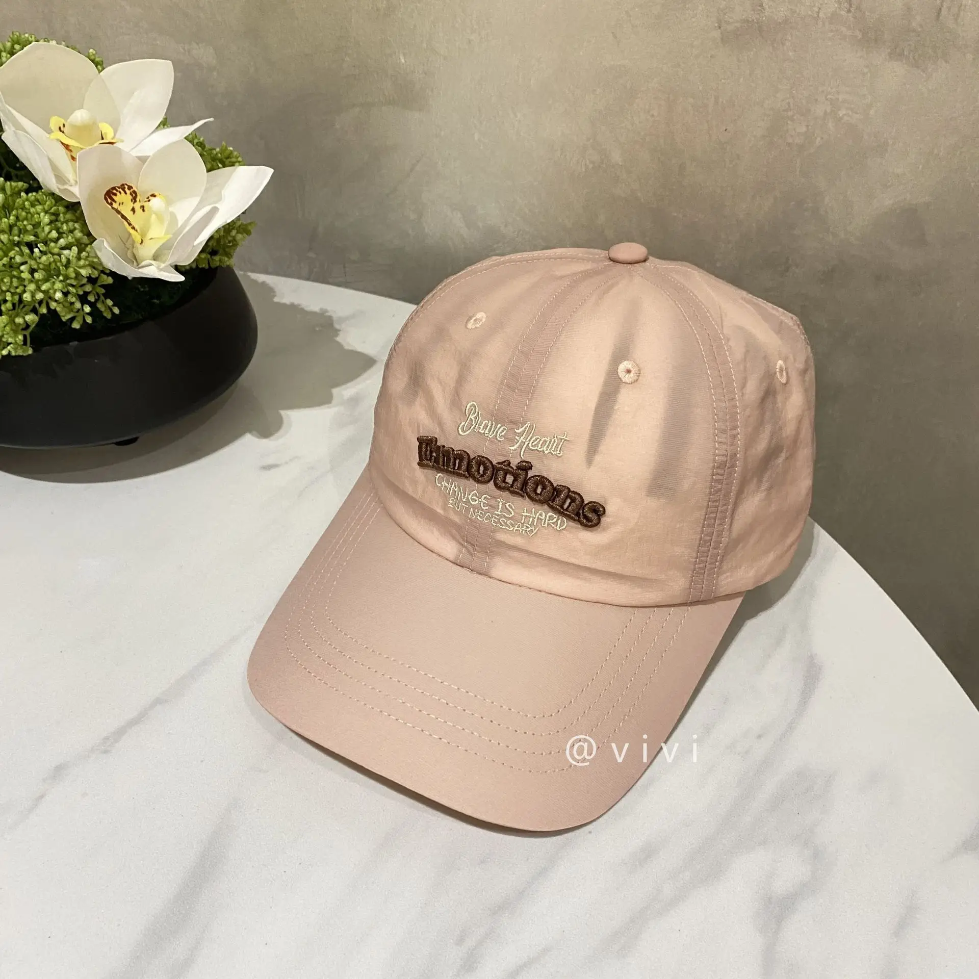 Women's Black Embroidered Baseball Cap "Be Your Best Friend"