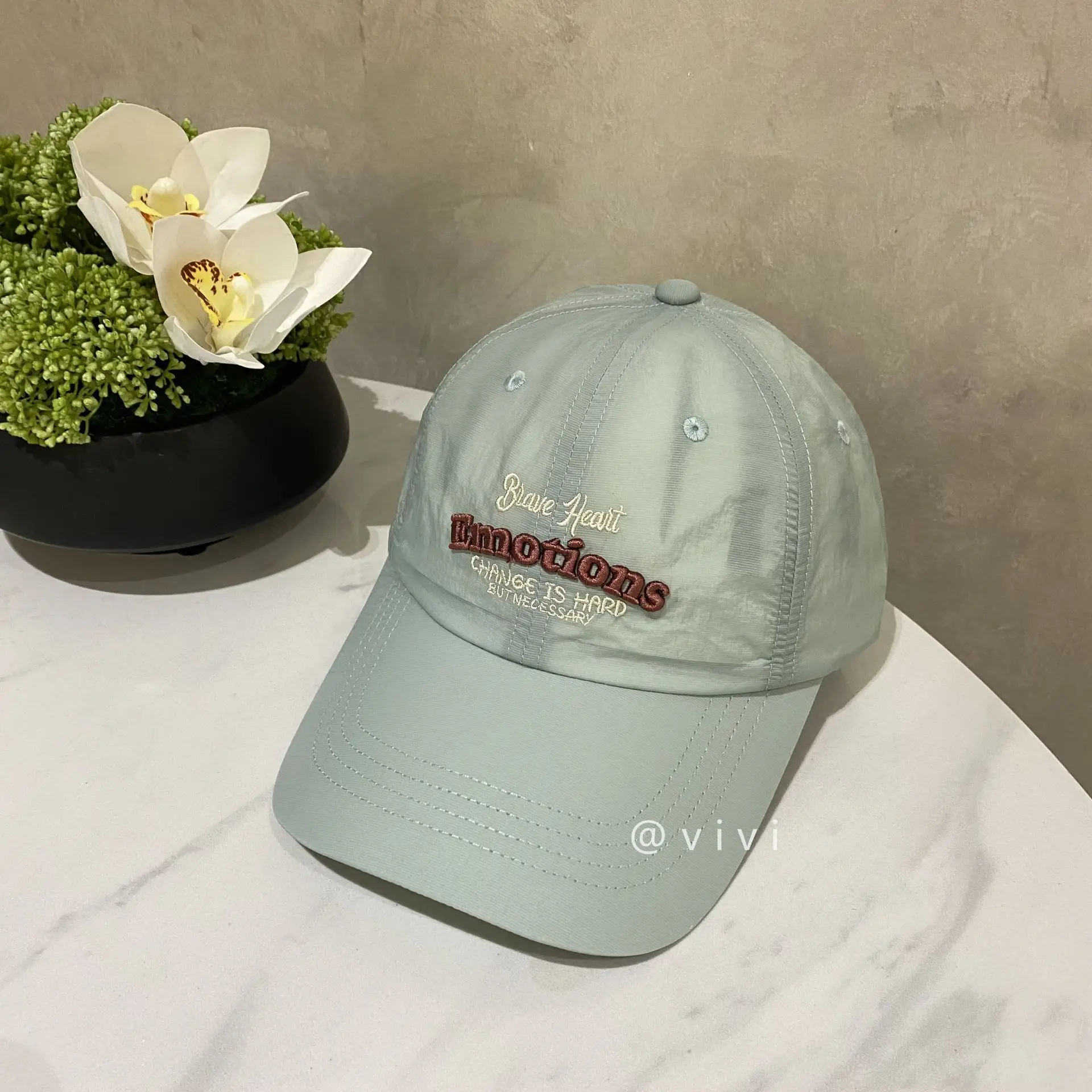Women's Black Embroidered Baseball Cap "Be Your Best Friend"