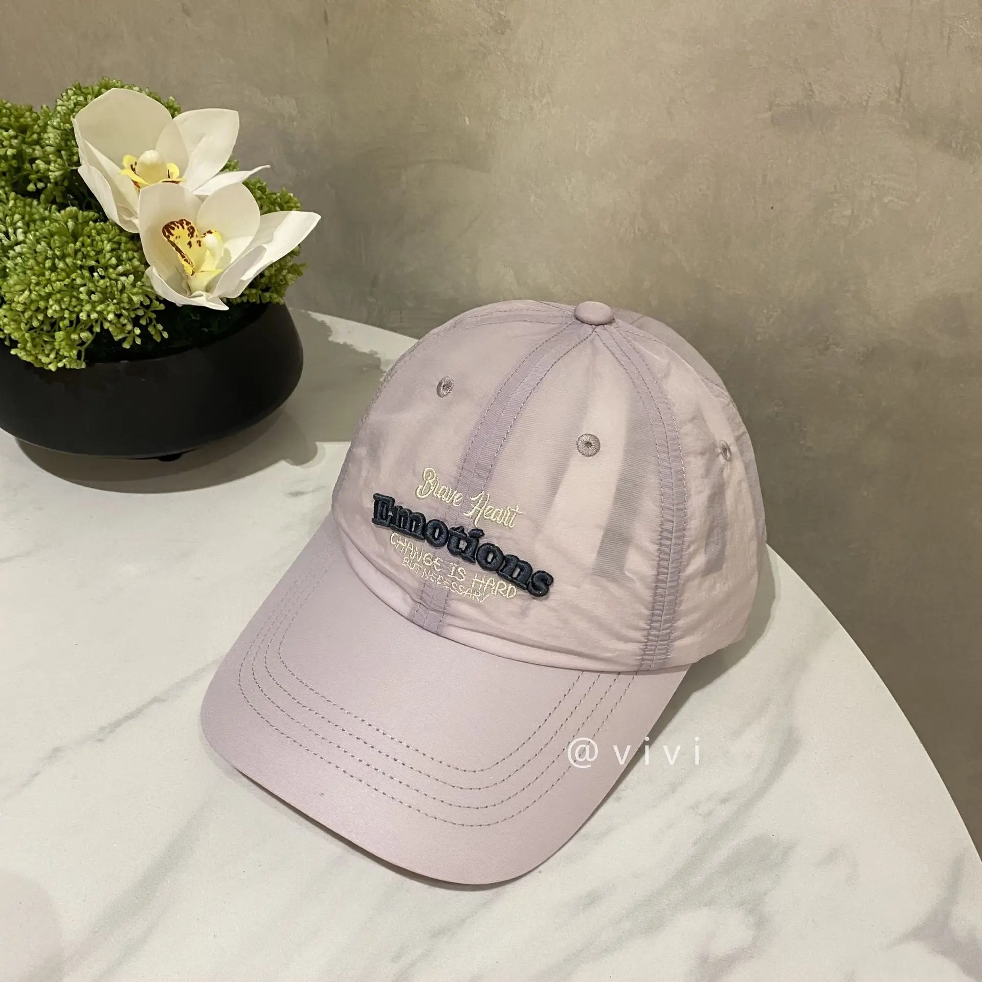 Women's Black Embroidered Baseball Cap "Be Your Best Friend"