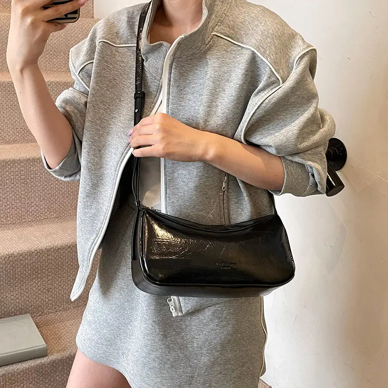 Women Shoulder Bag Tan Leather Commuter Bag 2025 Spring - Image 7