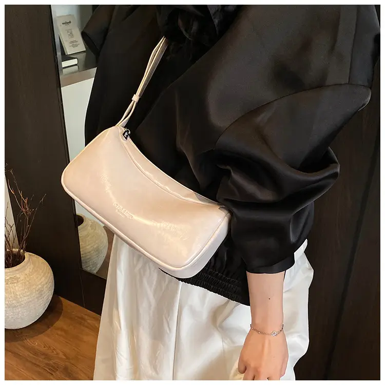 Women Shoulder Bag Tan Leather Commuter Bag 2025 Spring — feature 24
